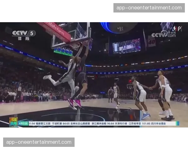 文班亚马全票当选最佳防守球员，成NBA历史首人创纪录